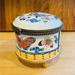 Calvin Kelvin Chen hand painted enamel stamp dispenser butterfly hinged box 2002